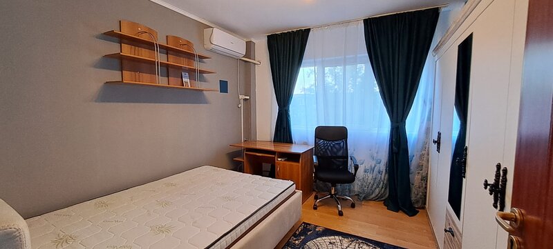 RAHOVA - Piata Rahova, stradal, 2 camere, mobilat si utilat modern